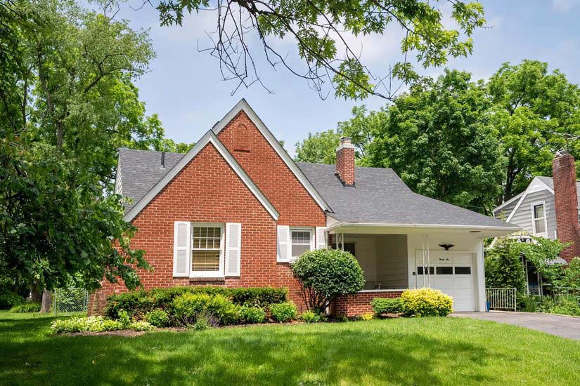 36 Elmwood Dr, Delaware, Ohio 43015, 3 Bedrooms Bedrooms, ,2 BathroomsBathrooms,Single Family Home,Contingent,Elmwood,1194