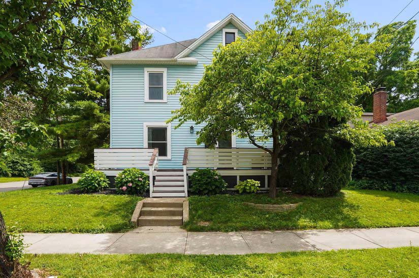 343 W William St, Delaware, Ohio 43015, 3 Bedrooms Bedrooms, ,2 BathroomsBathrooms,Single Family Home,For Sale,W William,1195